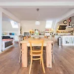 City-Loft With Rooftop Terrace - 19 Persons