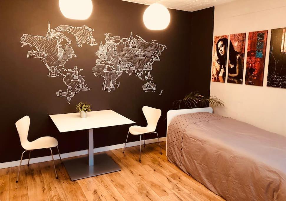 City-loft With Rooftop Terrace - 19 Persons Apartment Hannover